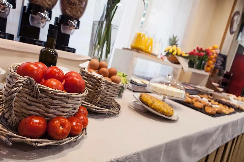 **  Bonanova Park Hotel Barcelona Spain